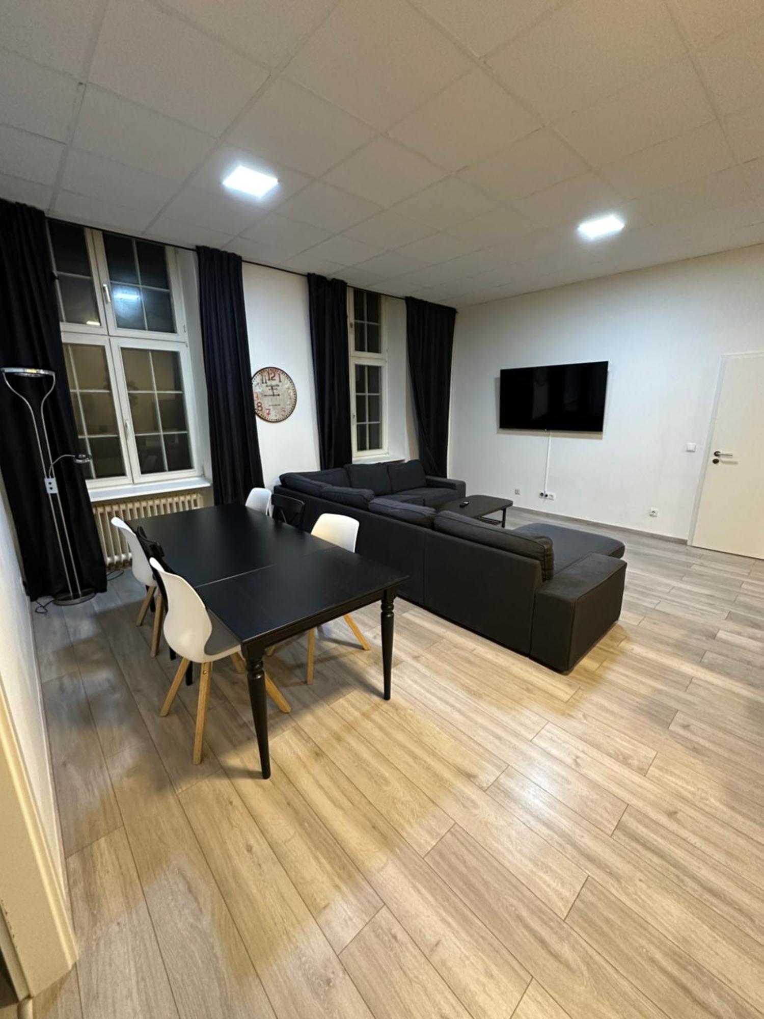 Viersen Schoene Apartments Am Duelkener Bahnhof Εξωτερικό φωτογραφία